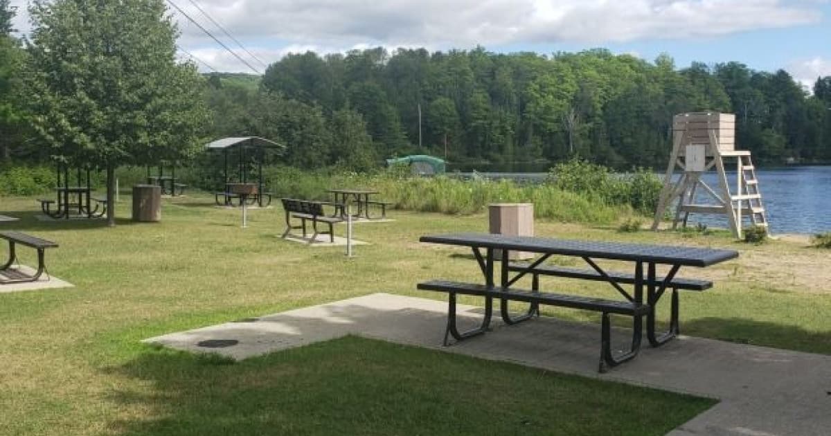 Plage municipale du lac Saint-Pierre